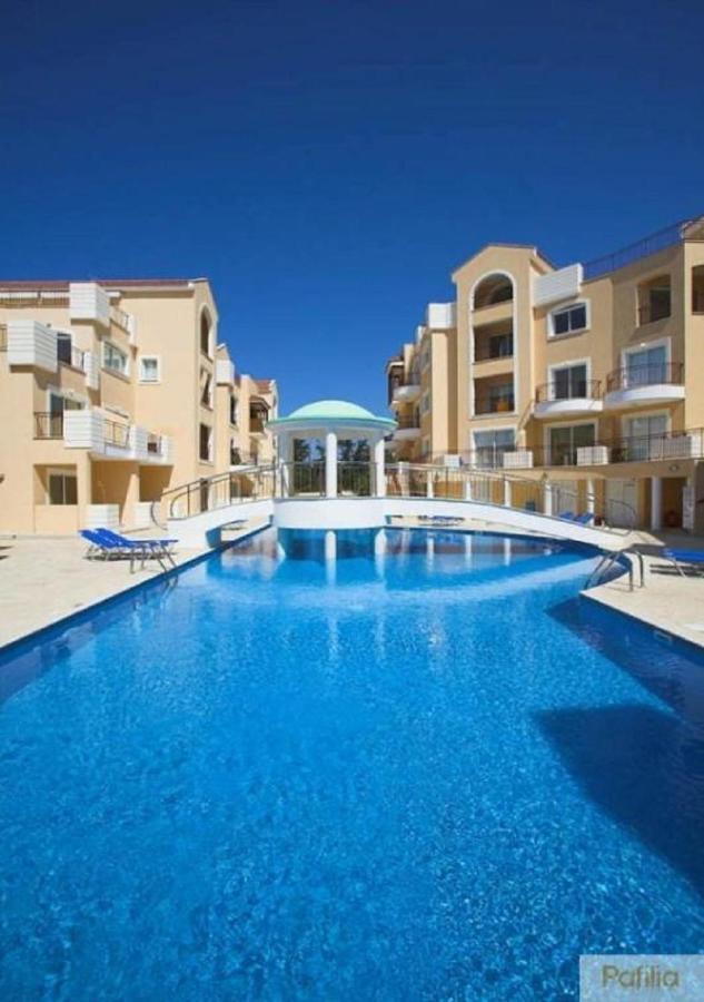 Апартаменты Mia'S Cove Пафос Экстерьер фото